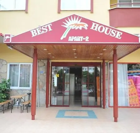 Best House Apart 2 מלון דירות 3*